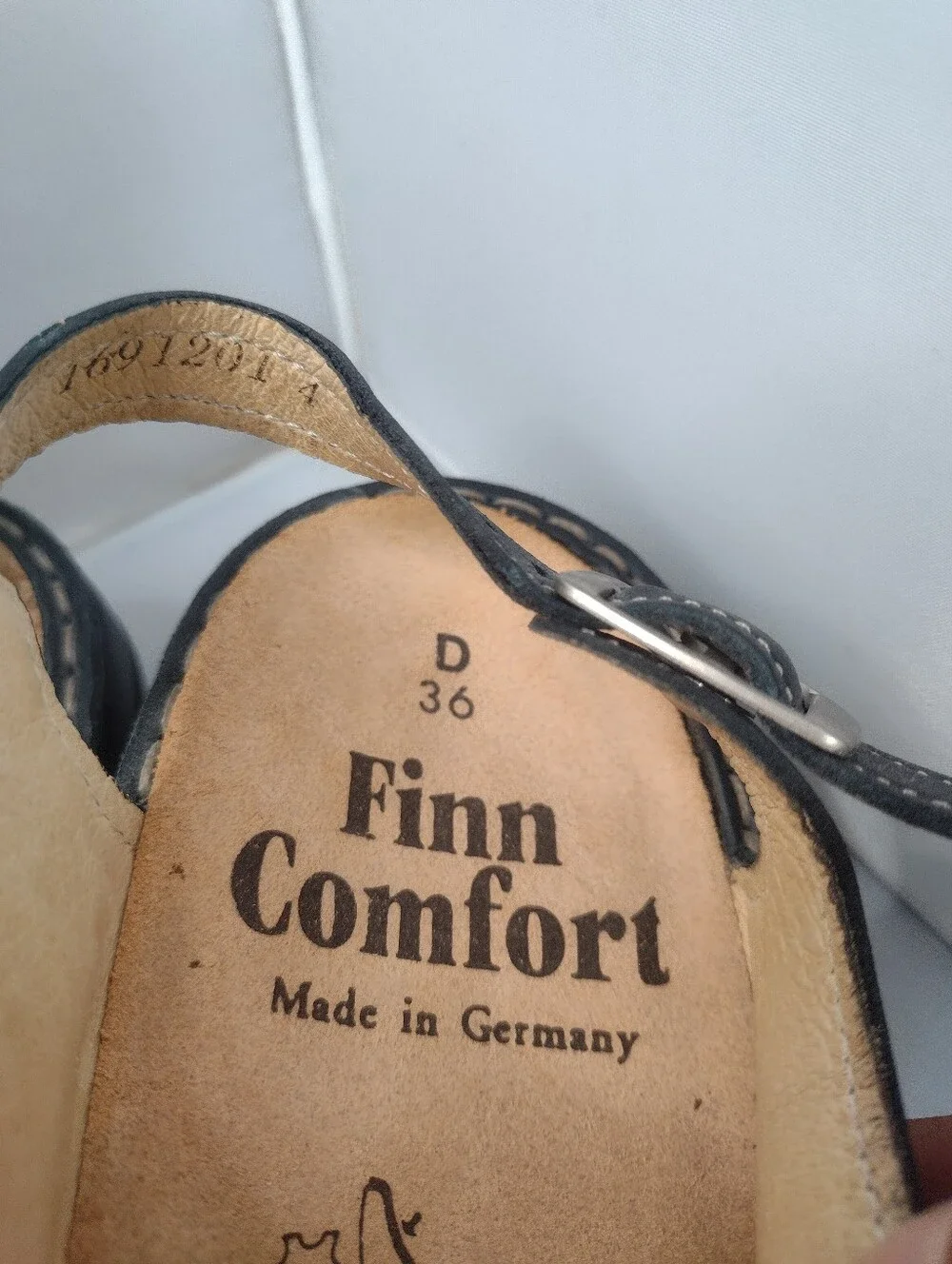 Finn Comfort see photos